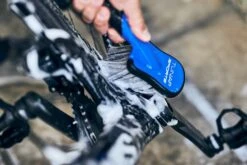 TUNAP Fahrradbürste Bike Brush – Für Rahmen Und Teile -Zweirad Profi 4096 2730 max 1