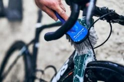 TUNAP Fahrradbürste Bike Brush – Für Rahmen Und Teile -Zweirad Profi 4096 2730 max6fc0e