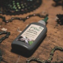 F100 Bio Trocken Schmierstoff -Zweirad Profi dsc08467 komp 1024x1024 2x